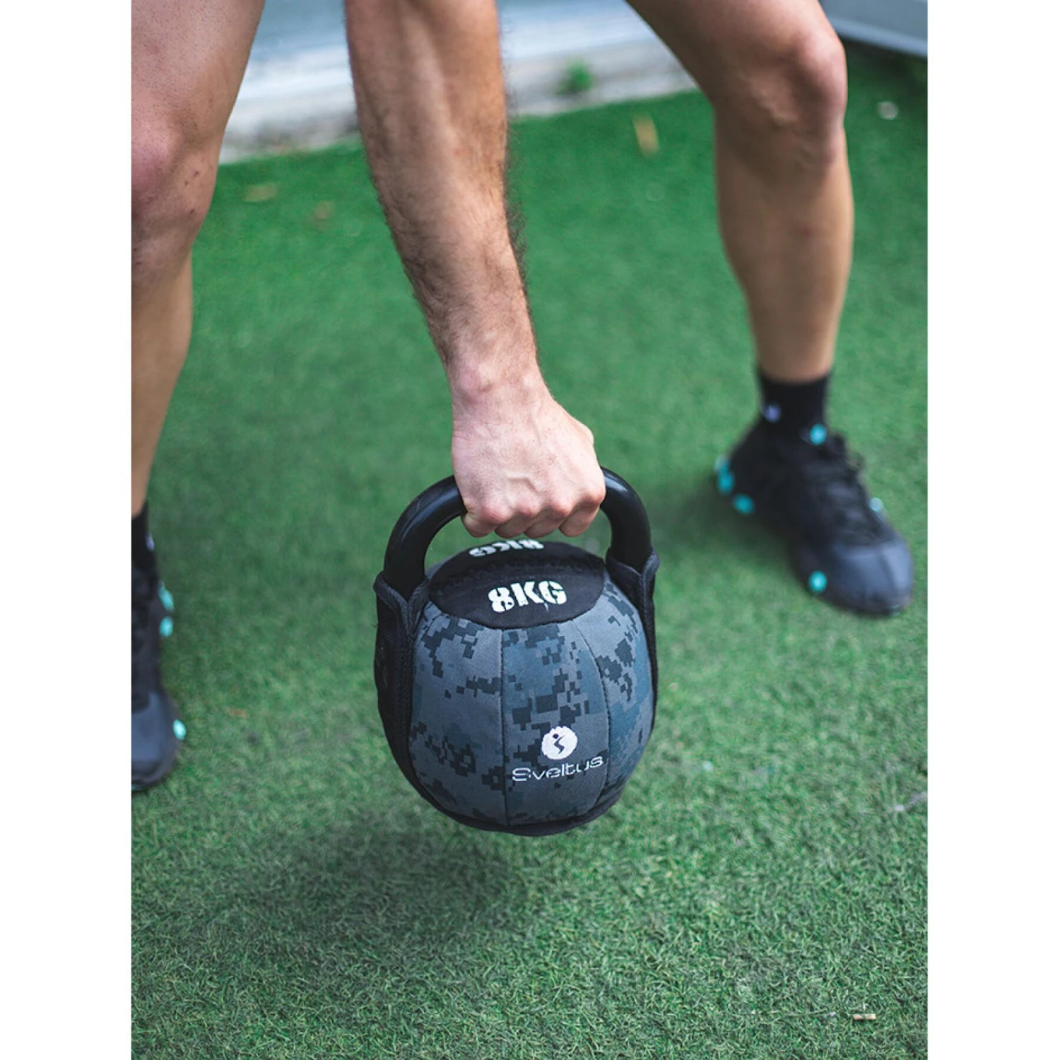 Suave Kettlebells Sveltus 16 Kg - Imagen 2