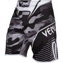 Pantalón Corto Venum Camo Hero